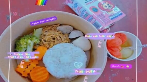 KEGIATAN PEMBERIAN MAKANAN TAMBAHAN (PMT) PG TK Smart Cibinong