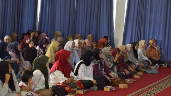 kegiatan parenting SMP SMART CIBINONG