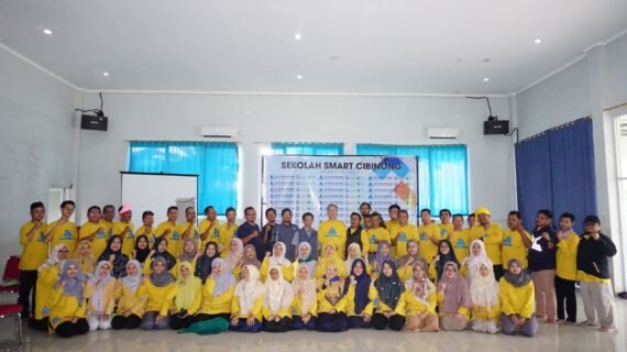 In House Training Peningkatan Kualitas Pendidik dan Karyawan di Sekolah Smart Cibinong.