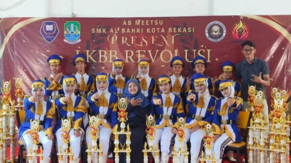Paskibra SMP SMART Cibinong Raih Juara 2 dalam Lomba LKBB Se-Jabotabek