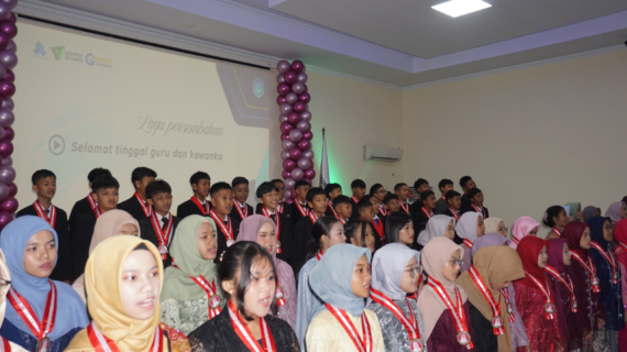 SD Smart Cibinong Gelar Acara Kelulusan Siswa Kelas VI Tahun Ajaran 2024/2025