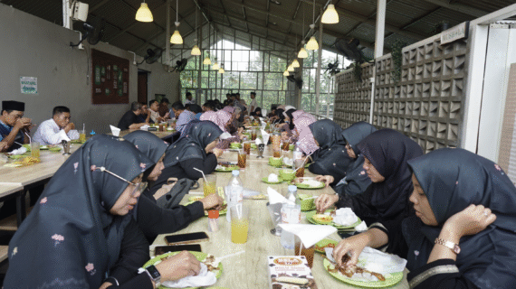 Makan bersama tanamkan suasana suka cita dalam menyambut bulan suci ramadhan