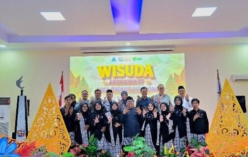 Wisuda Angkatan IV SMA Smart Cibinong From Diverse Cultures, Toward One Future
