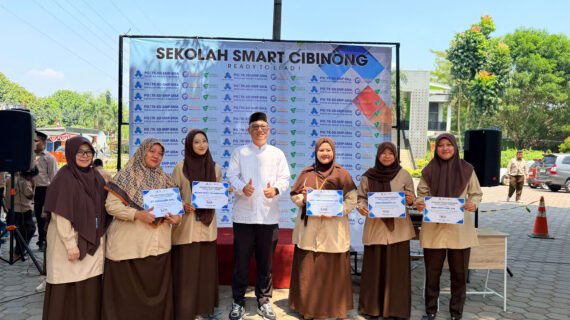 Milad ke-15 Sekolah Smart Cibinong Bersama Seluruh Peserta Didik TK hingga SMA