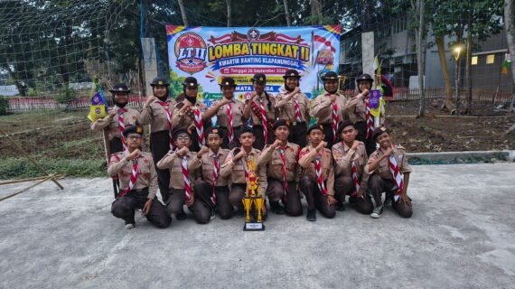TOREHKAN PRESTASI GEMILANG, SMP SMART CIBINONG BOYONG GELAR JUARA UTAMA DAN MADYA DI LT II KWARAN KLAPANUNGGAL